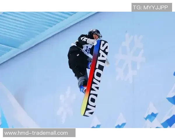 深圳滑板队与重庆滑板队赛后复盘分析力量对比与战术探讨 深圳滑板队与重庆滑板队赛后复盘分析力量对比与战术探讨